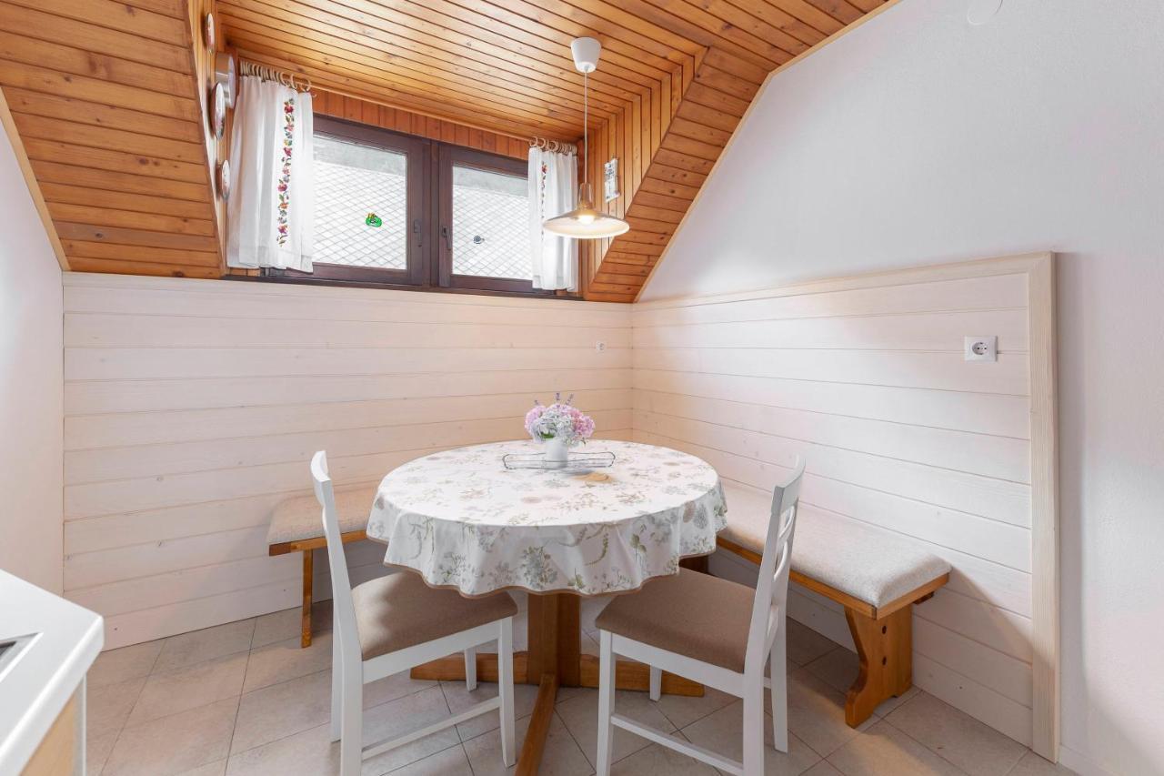 Apartma Mikelj Bohinj Luaran gambar