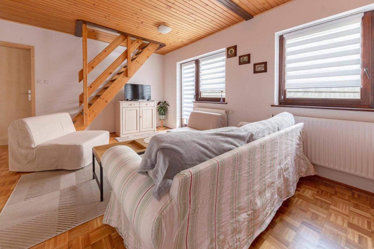 Apartma Mikelj Bohinj Luaran gambar